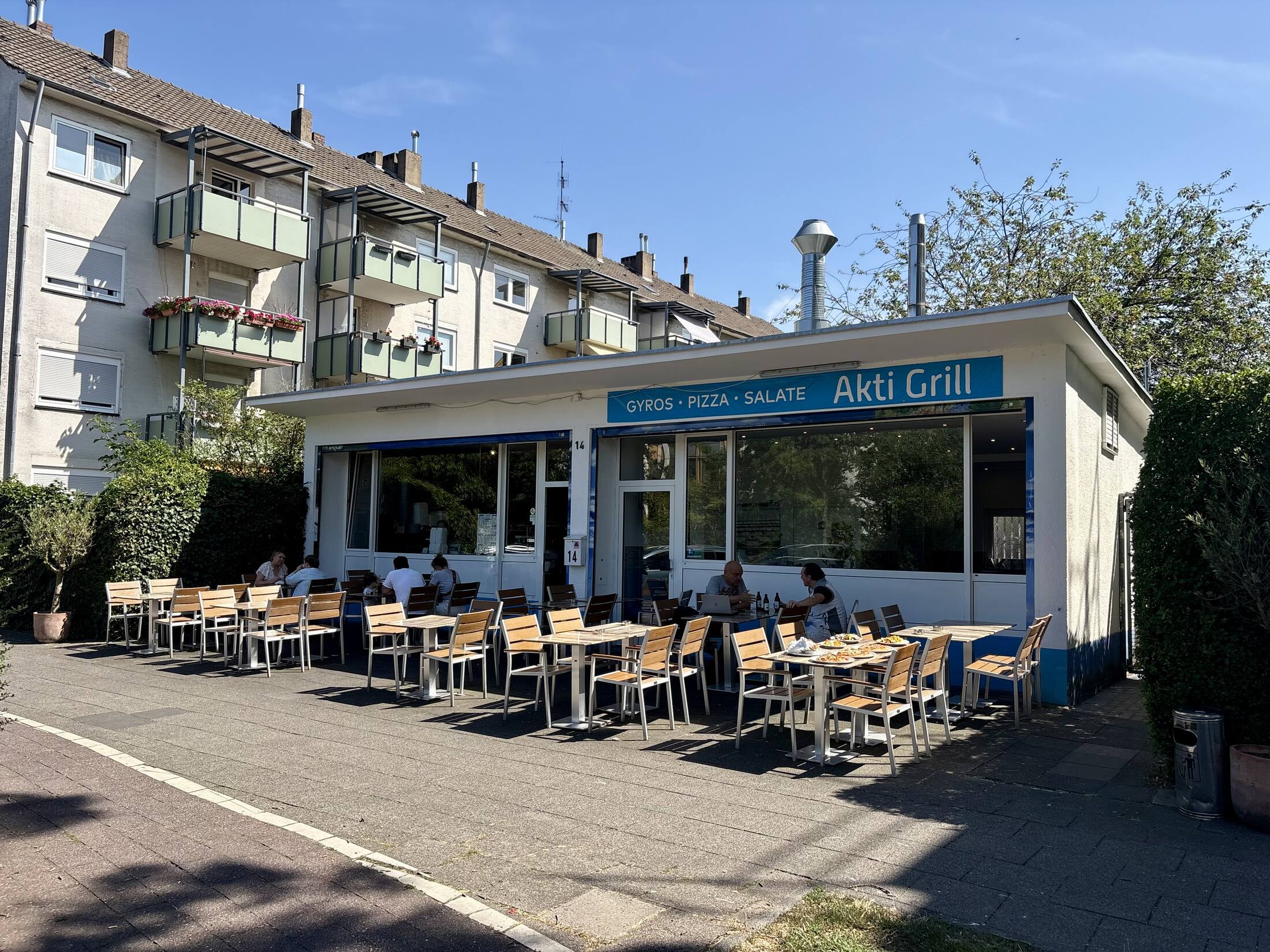 Akti Grill in Köln-Riehl, Barbarastraße 14